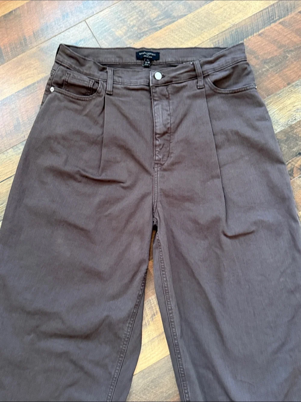 Banana Republic Wide Leg Crop Jeans 32/14 Tall Truffle Brown High Rise Pleated